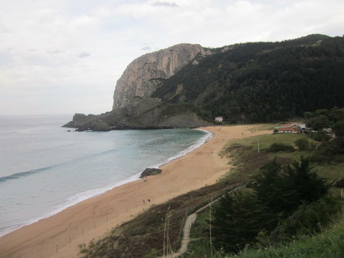 Ea Playa Montana45'Guggemhein A 200M Andando Playa Y Del Centro Pueblo Apartment Ea ภายนอก รูปภาพ